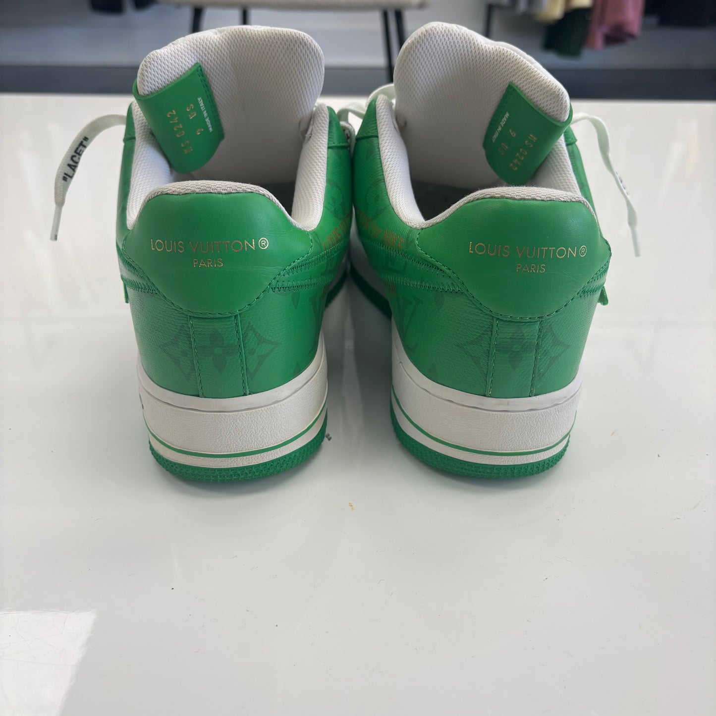 Louis Vuitton × Nike Air Force 1
Low 'White Gym Green' (USED, NO BOX, NO INSOLES)