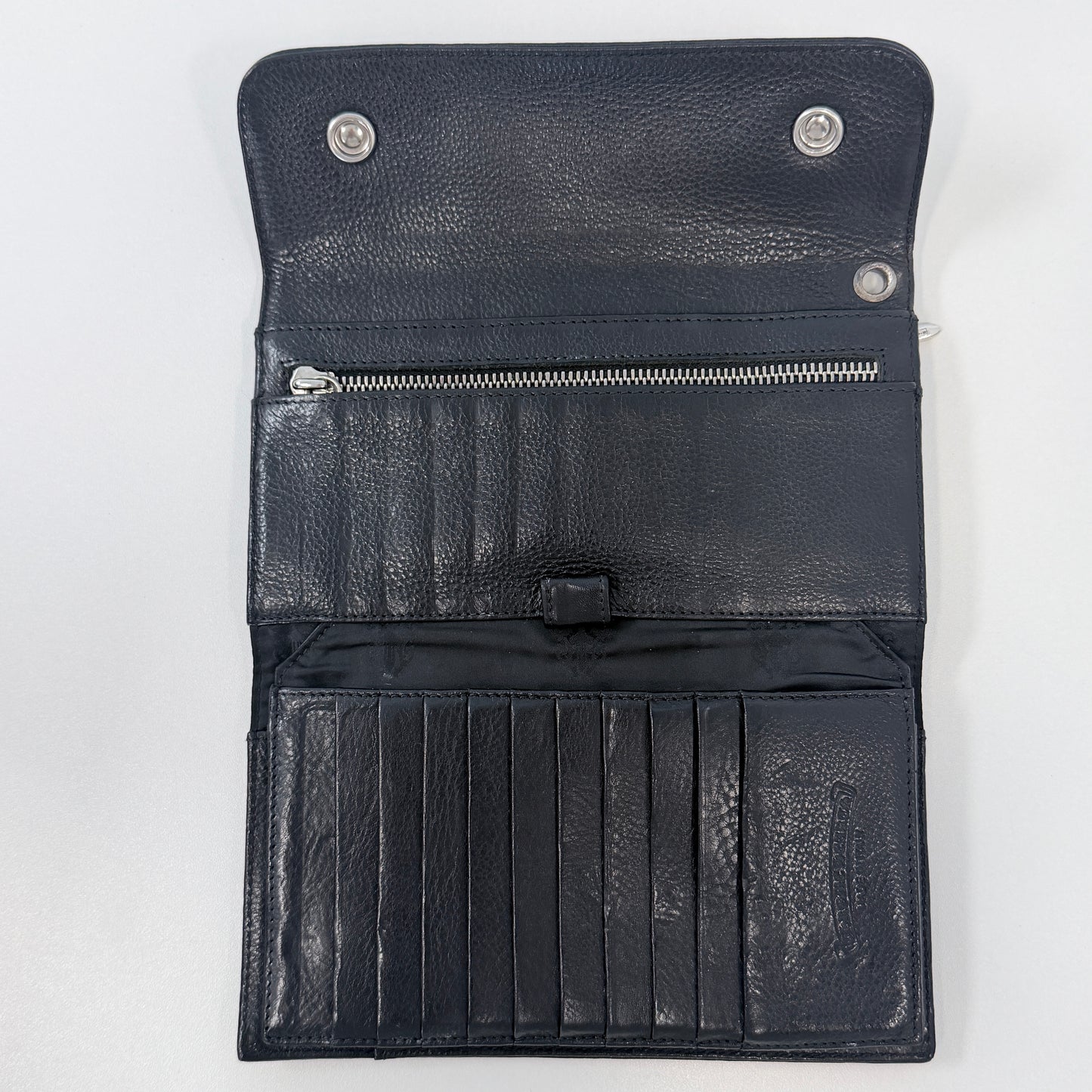 Chrome Hearts Wave Wallet Silver Cross Plus
Black Leather With Dagger Zippers