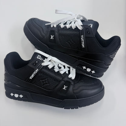 Louis Vuitton Trainer 'Embossed Monogram - Black'