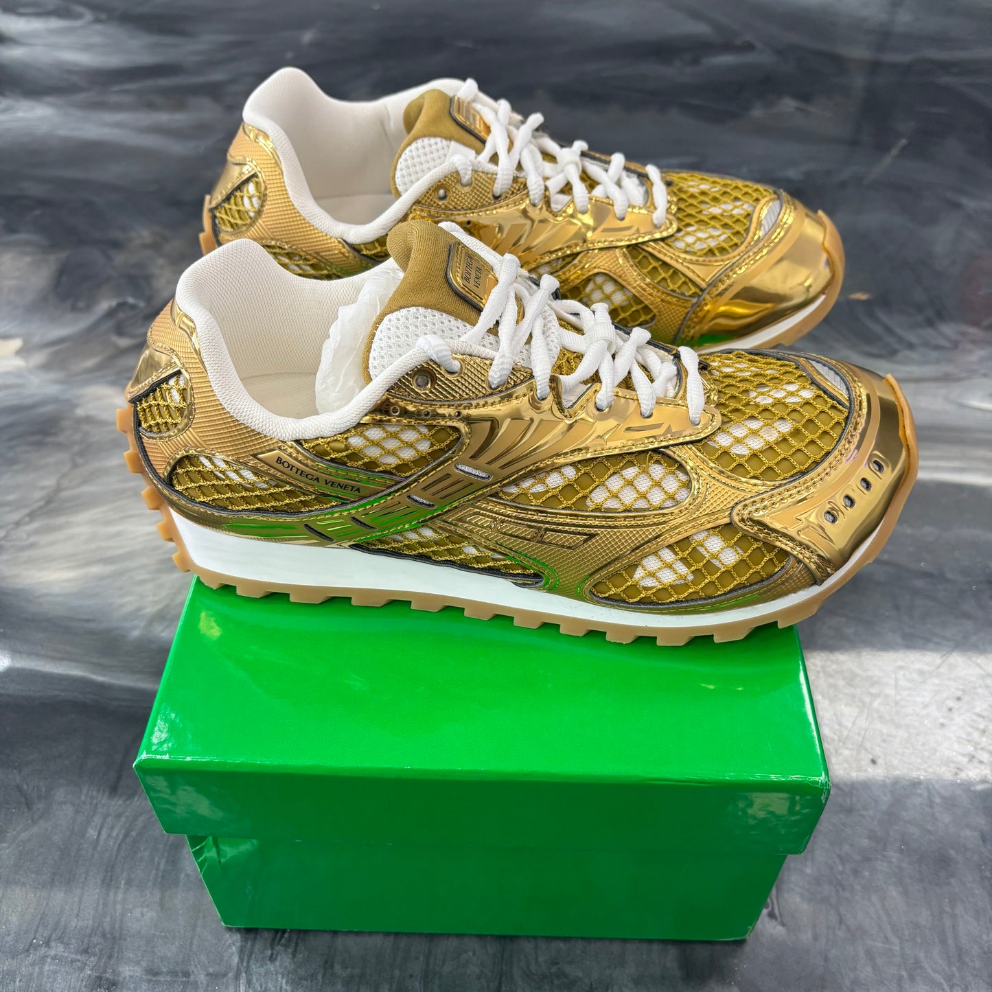 Bottega Veneta Orbit Low-Top Sneakers Gold (USED)