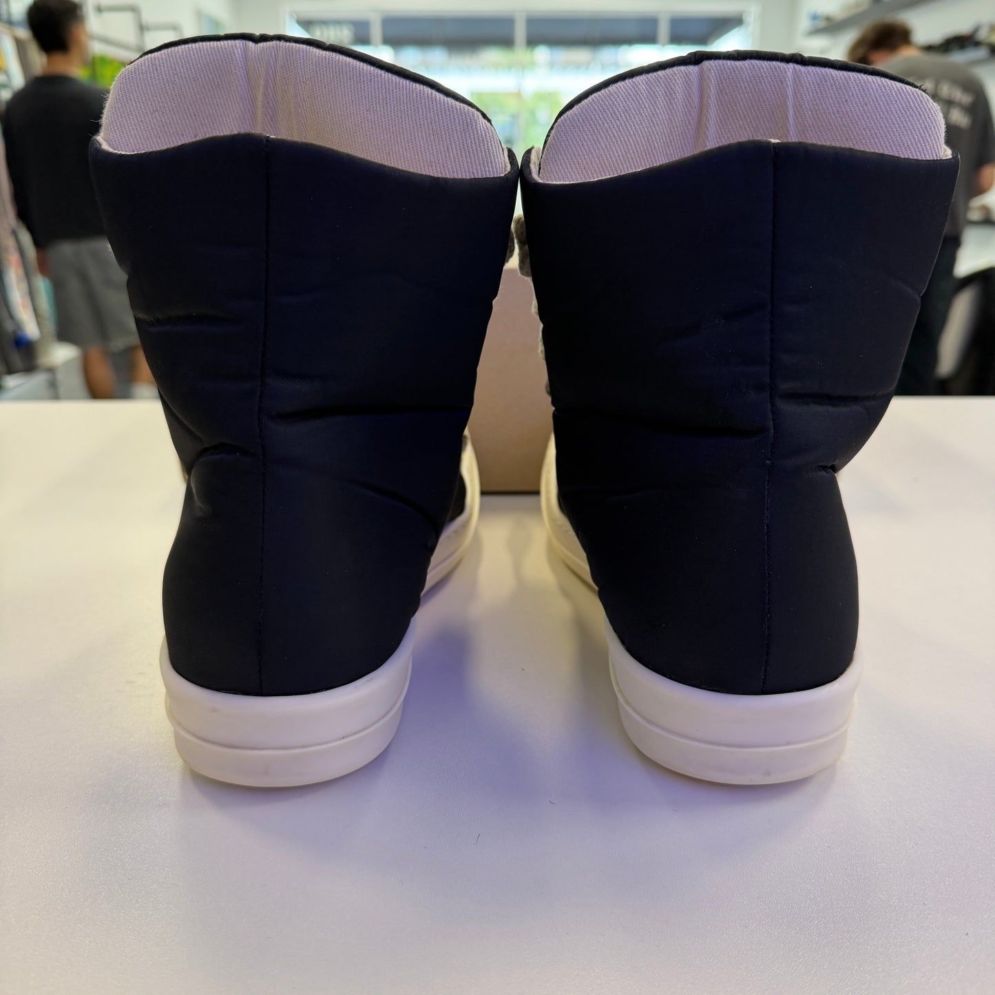 Rick Owens DRKSHDW Hollywood Jumbo Lace Puffer High Top Ramones Black Milk (Used)