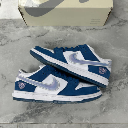 Nike SB Dunk Low Born x Raised - view 2