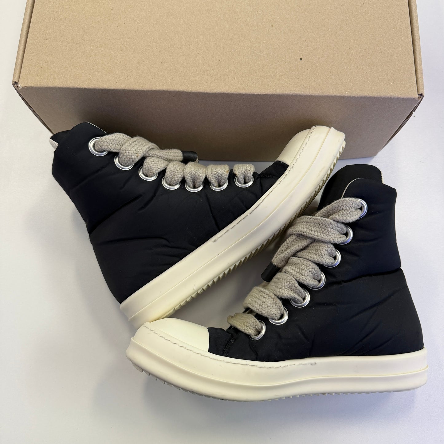 Rick Owens DRKSHDW Hollywood Jumbo Lace Puffer High Top Ramones Black Milk (Used)