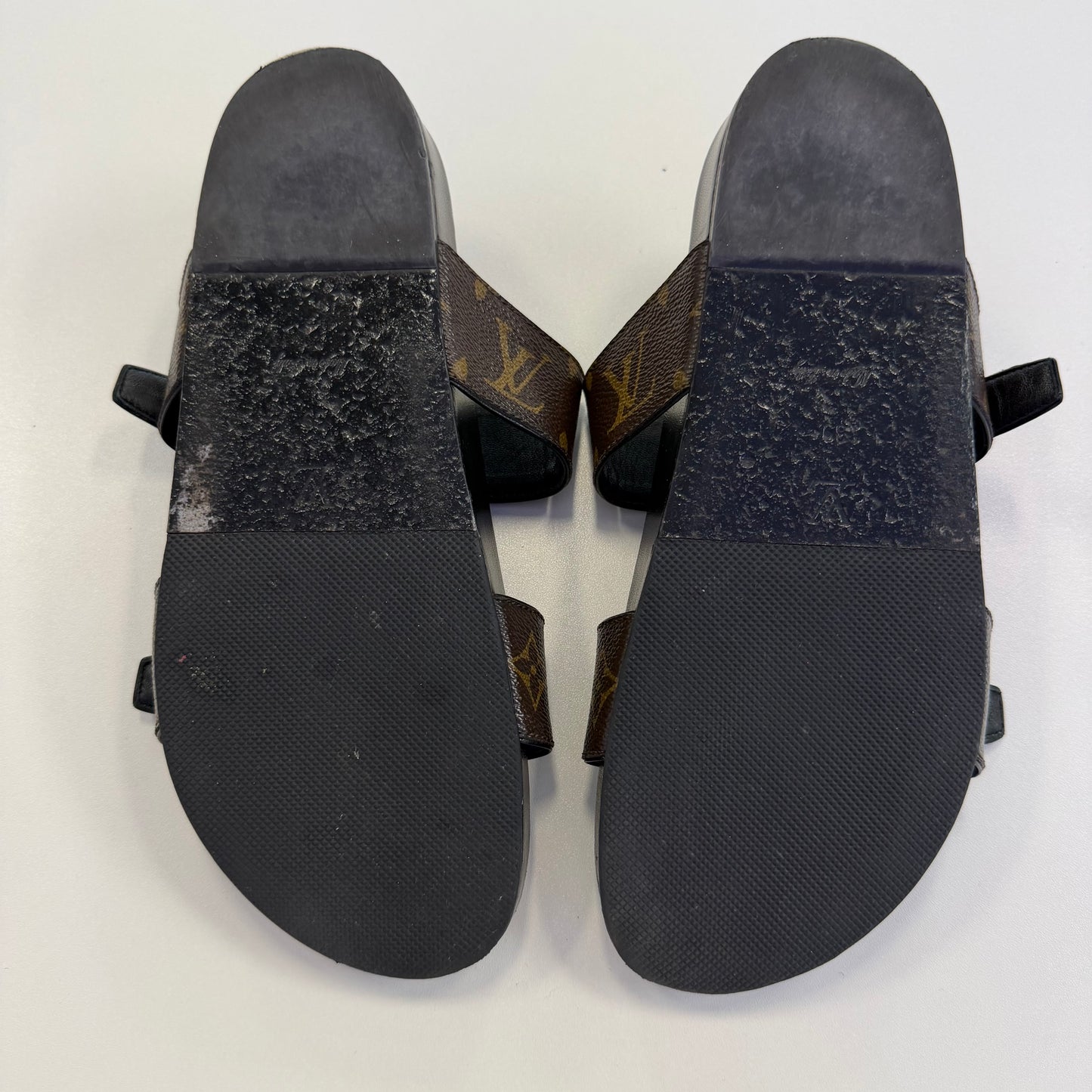 Louis Vuitton Bom Dia Flat Comfort Mule (USED NO BOX)