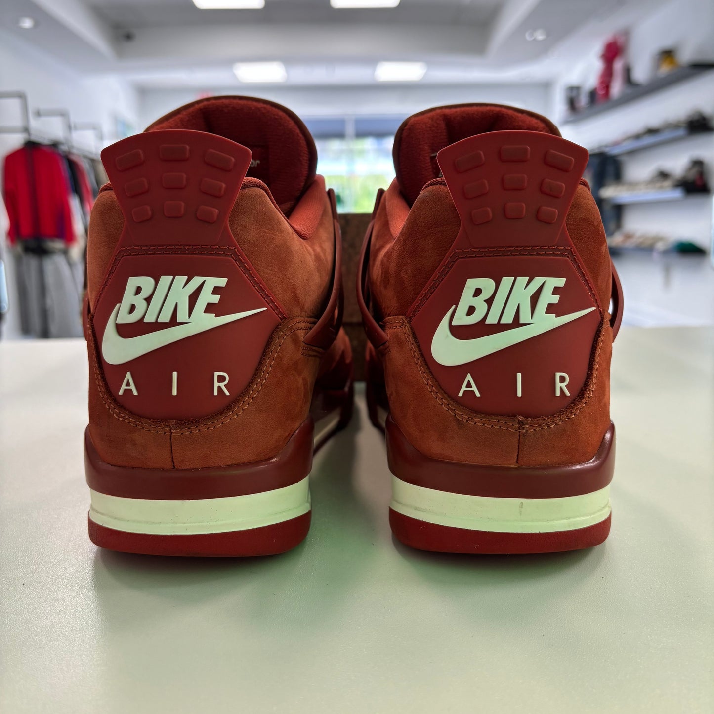 Air Jordan 4 Brick by Brick (USED)