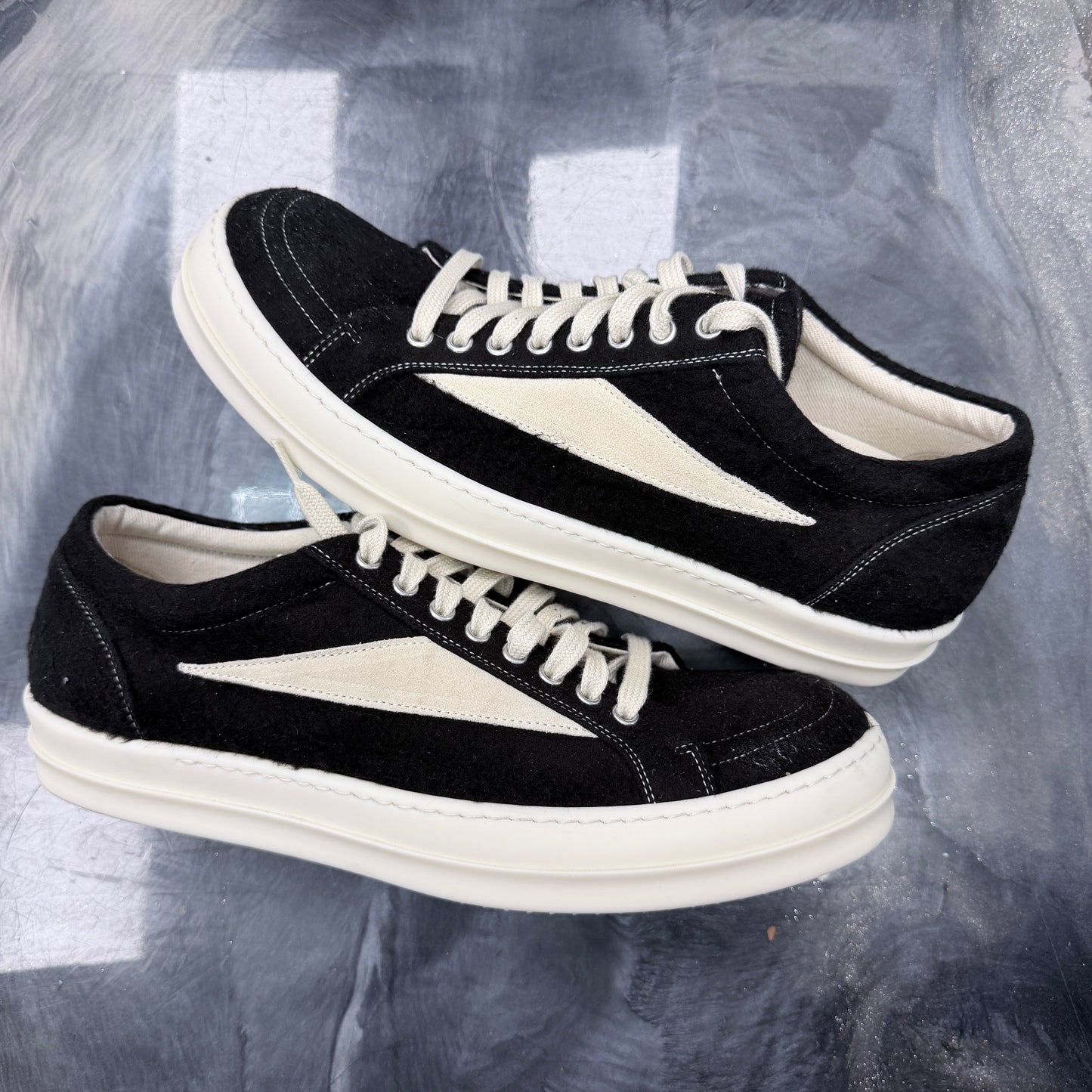 Rick Owens DRKSHDW Black Milk Brushed Cotton Vintage Low Sneakers (USED)