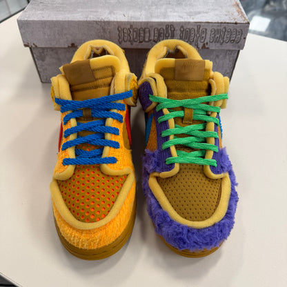 Nike Dunk Low Cactus Plant Flea Market Swamp Sponge Psychic Purple (Used) sneakers - view 4