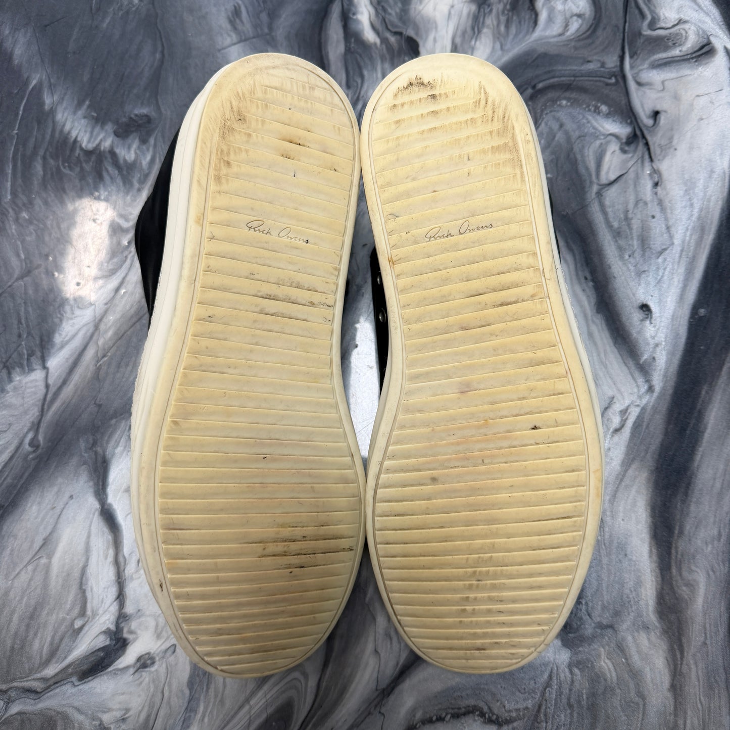 Rick Owens Low Top Ramone’s (Used)(No Box)