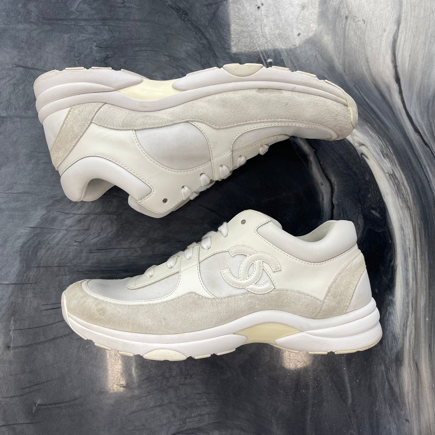 Chanel CC Logo Trainer Low Suede Calfskin Fabric (USED)