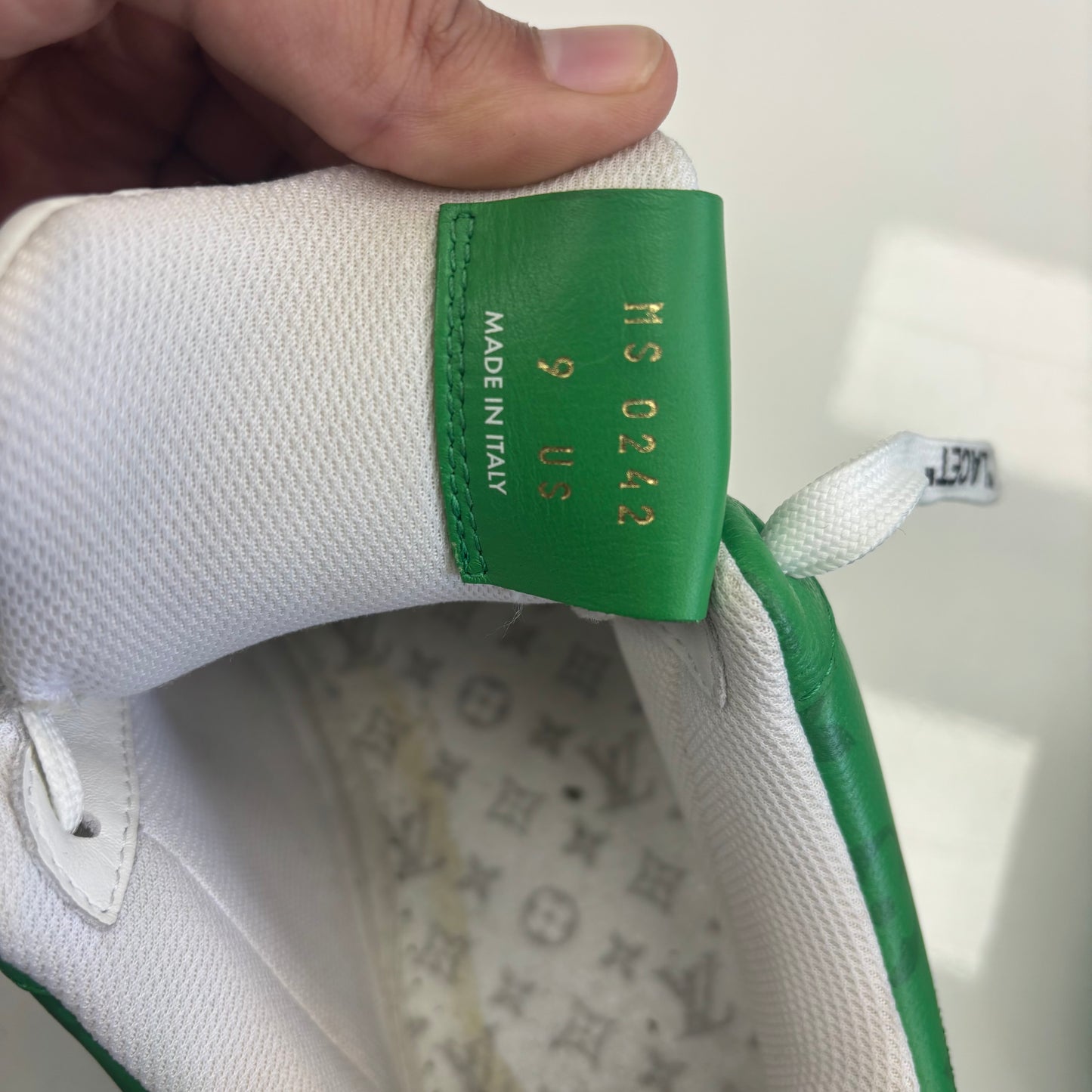 Louis Vuitton × Nike Air Force 1
Low 'White Gym Green' (USED, NO BOX, NO INSOLES)