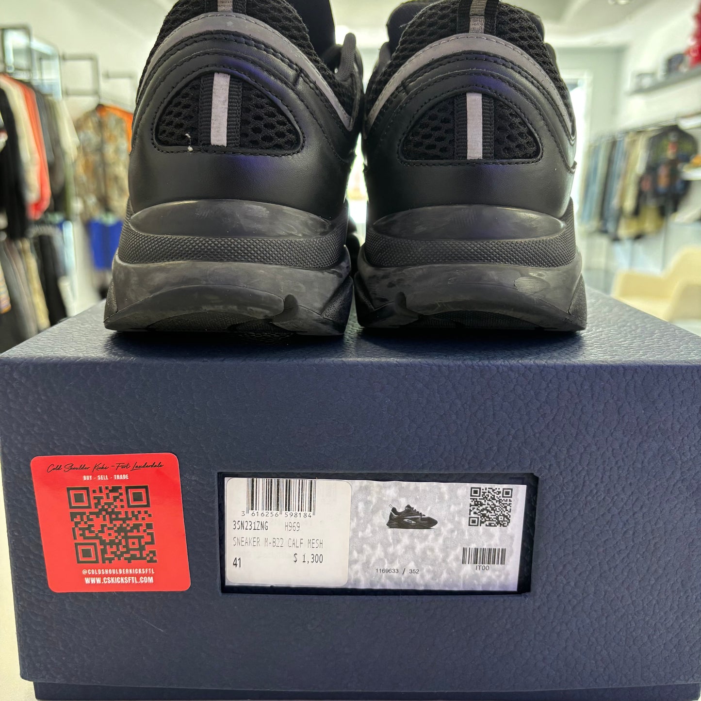 Dior B22 Black Reflective (USED)
