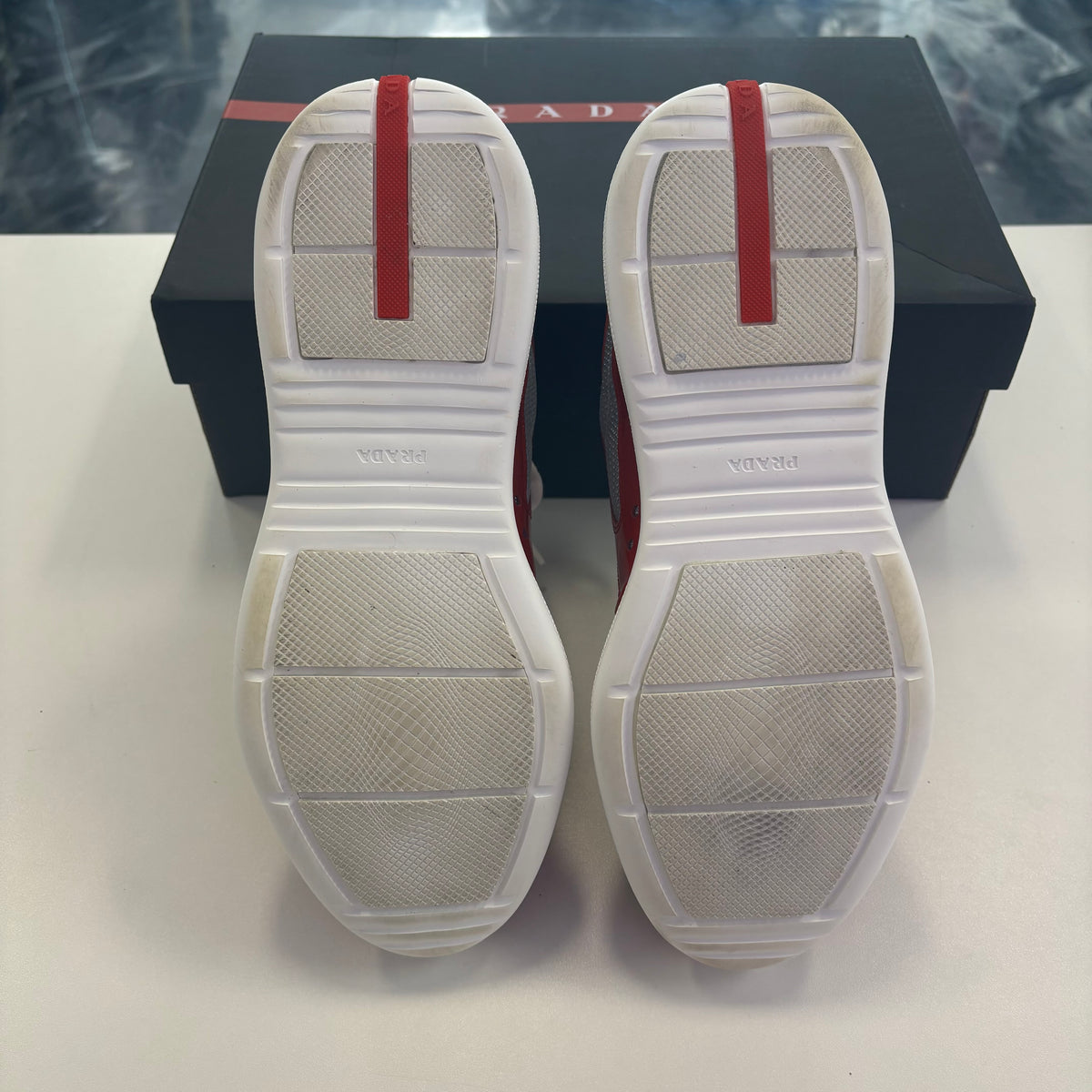Prada America's Cup Red/Silver