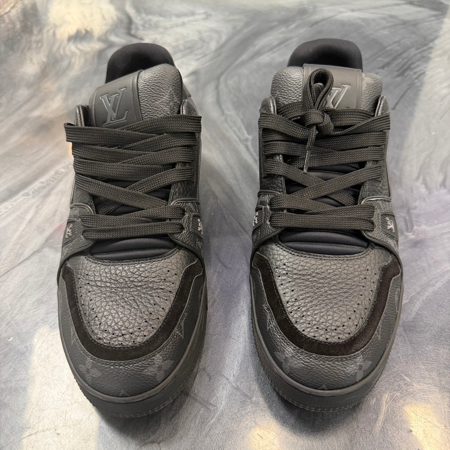Louis Vuitton LV Trainer Sneakers black monogram (USED) (NO BOX)