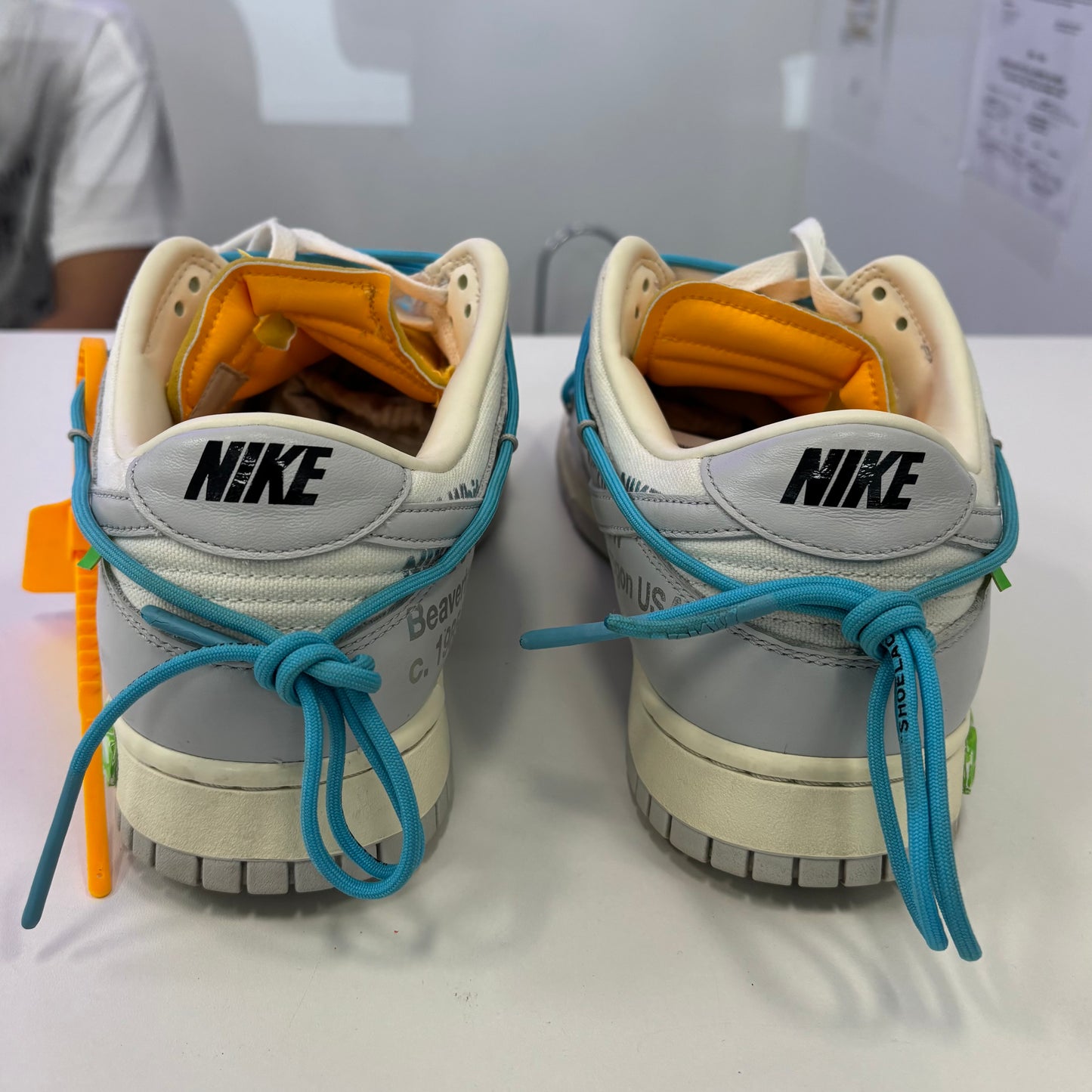 Nike Dunk Low Off-White Lot 2 (Used)