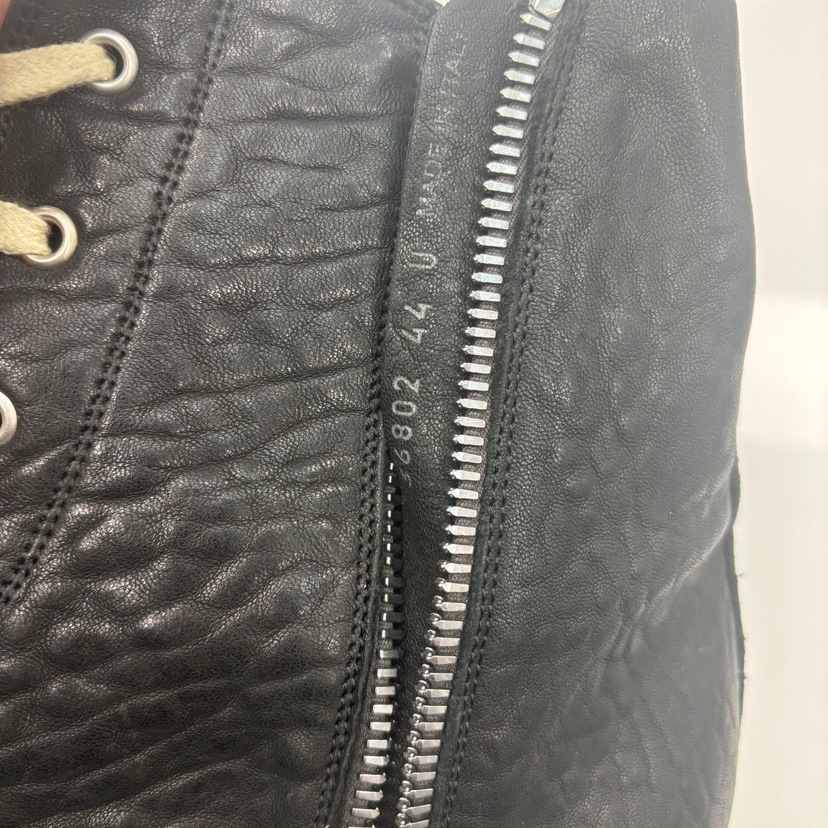 Rick Owens High-Top Black Pebbled Lamb Leather Ramone (USED)