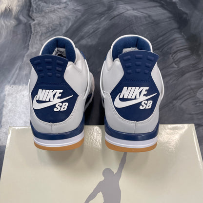 Jordan 4 Retro SB Navy (USED)