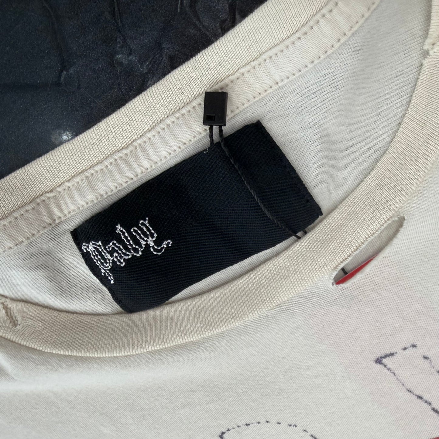 Paly Hollywood FIND YOUR FRIENDS Tee