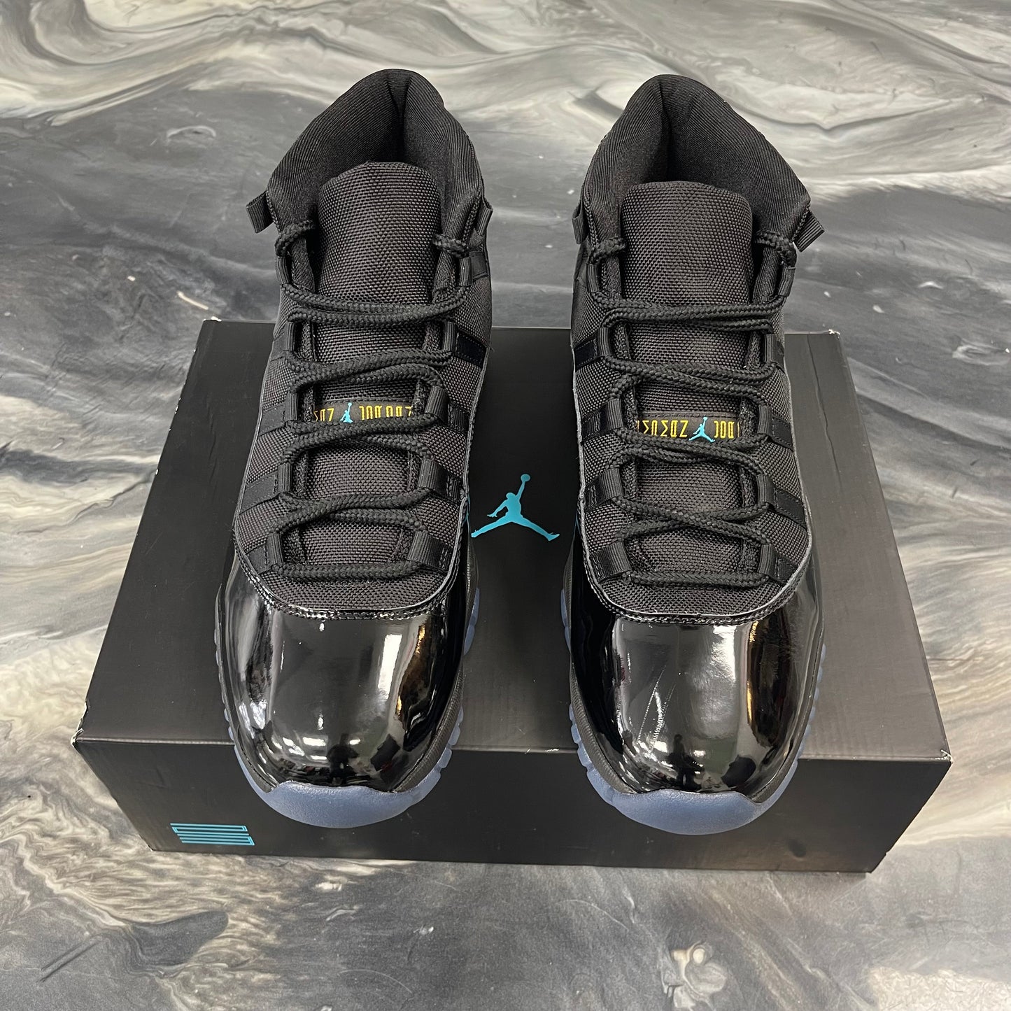 Jordan 11 Retro Gamma Blue (USED)