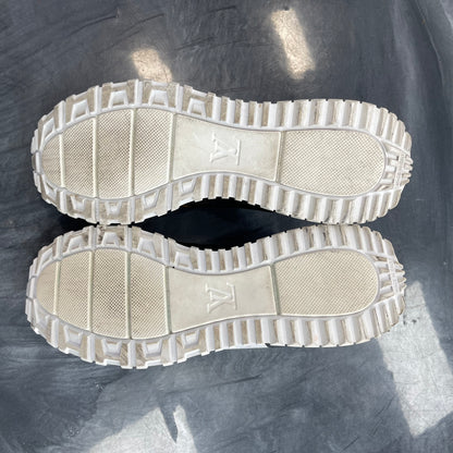 Louis Vuitton Run Away 'Tri-Color' monogram (USED)