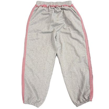 GV Gallery Raspberry Hills Aunt Kathy Sweatpants