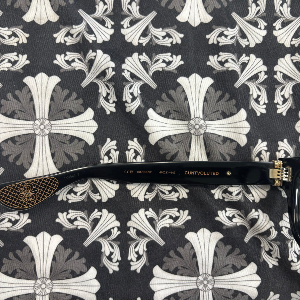 Chrome Hearts Cuntvoluted Black
18K Gold Plated Eye Glasses