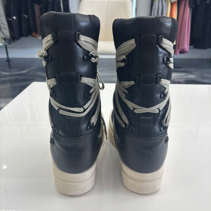 Moncler x Rick Owens Bigrocks
Boot 'Black' (USED NO BOX)