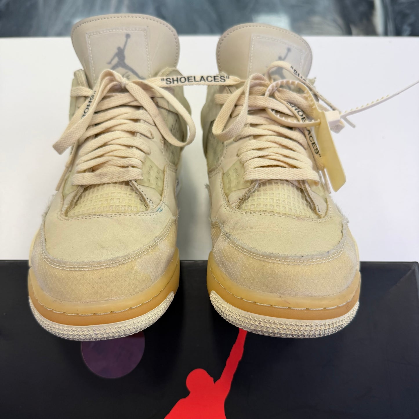 Off White x Wmns Air Jordan 4 Retro Sail (USED)