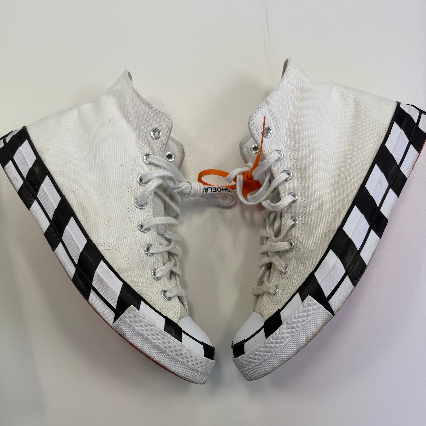 Off-White × Converse Chuck 70
'White' (USED)