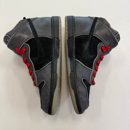 Nike Dunk High SB Premium MF
Doom (USED) (NO BOX)