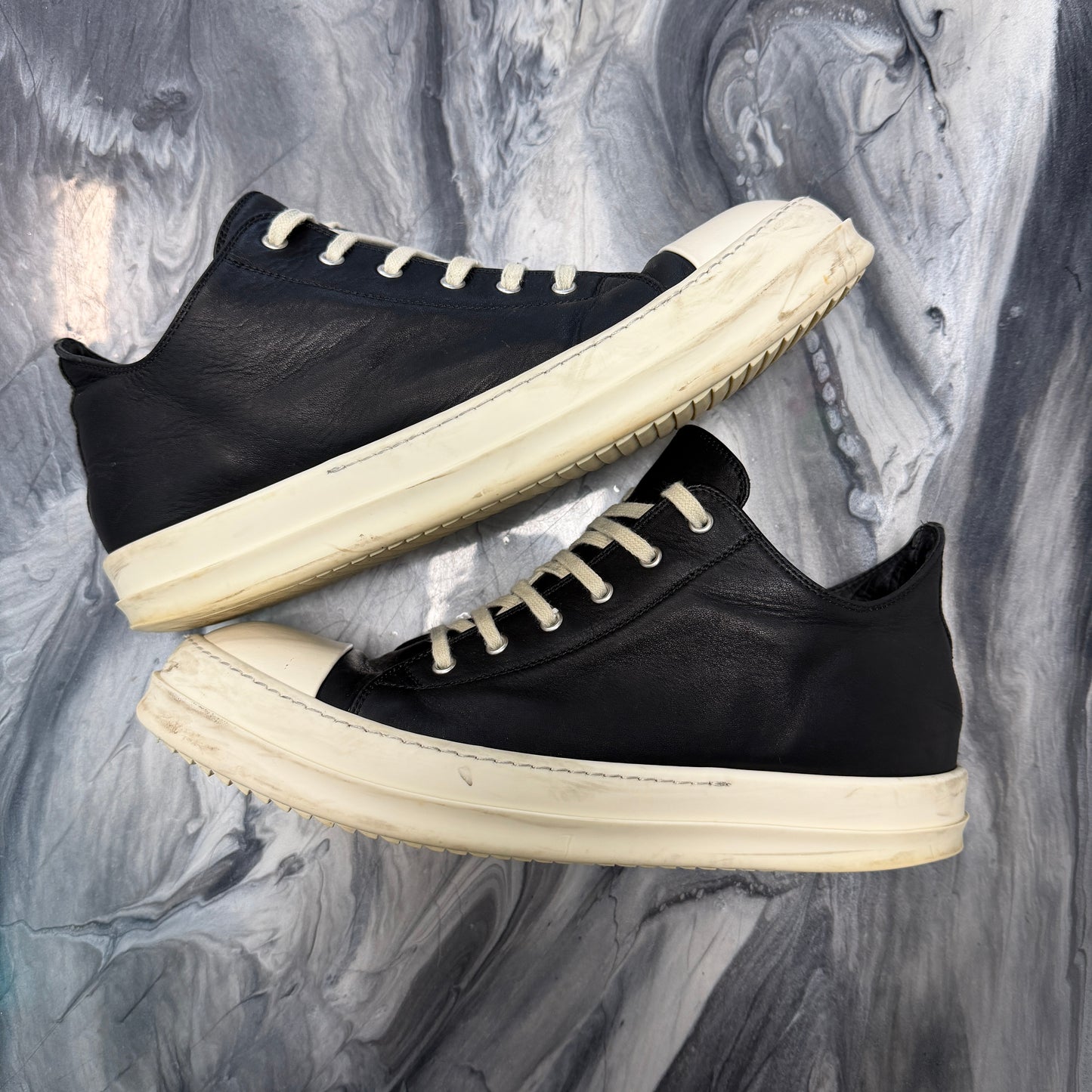 Rick Owens Low Top Ramone’s (Used)(No Box)
