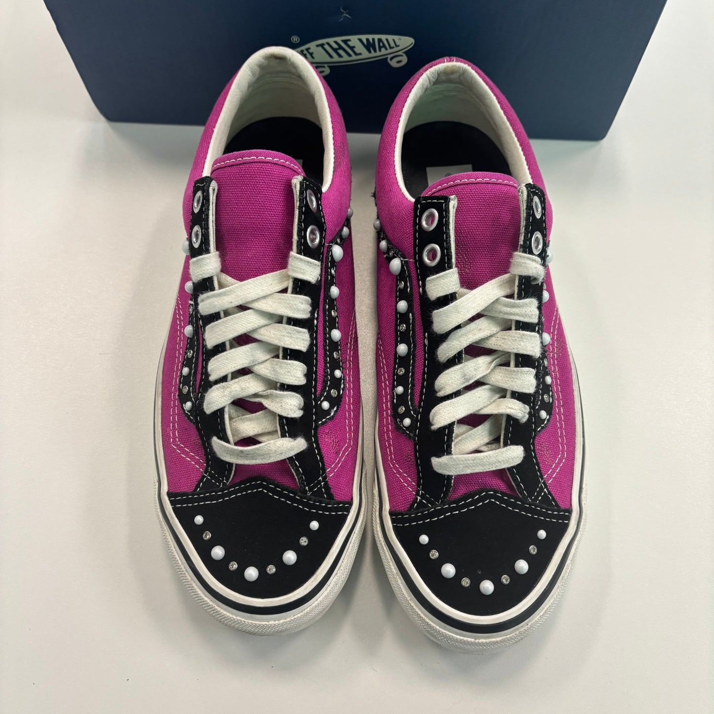 Pearlized Vans Old Skool 36 LX Fuchsia Red (Used)