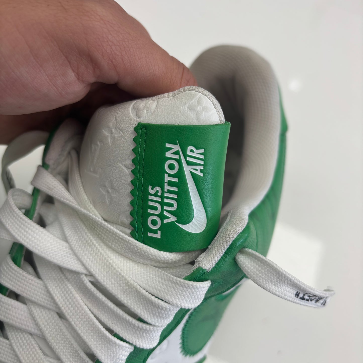 Louis Vuitton × Nike Air Force 1
Low 'White Gym Green' (USED, NO BOX, NO INSOLES)