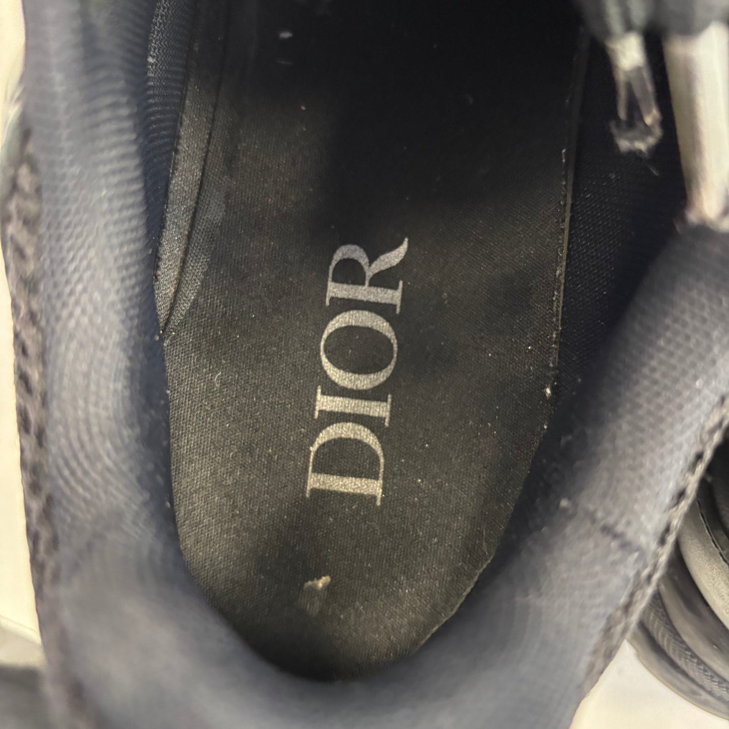 Dior B22 Black Reflective (USED)