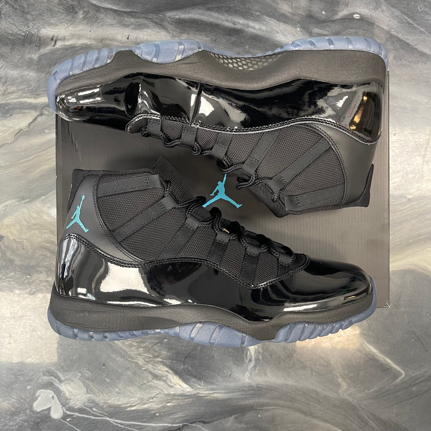 Jordan 11 Retro Gamma Blue (USED)