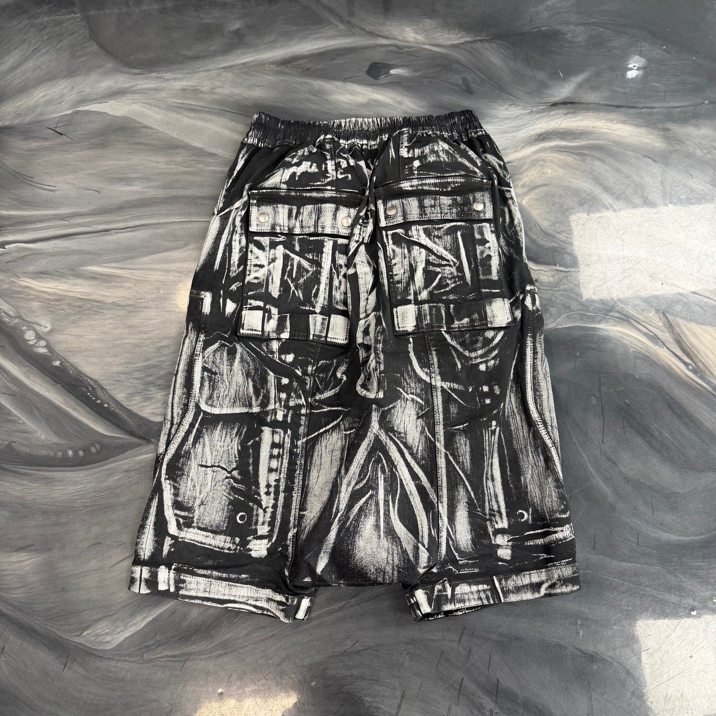 Rick Owens DRKSHDW Bauhaus Pod Shorts Black/White Foil