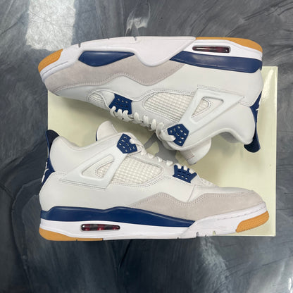 Jordan 4 Retro SB Navy (USED)