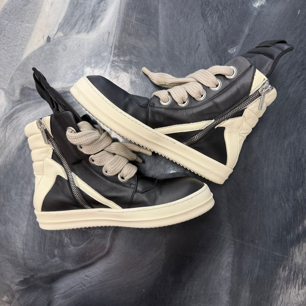 RICK OWENS Black Temple Jumbolace Geobasket Sneakers (Used)(No Box)