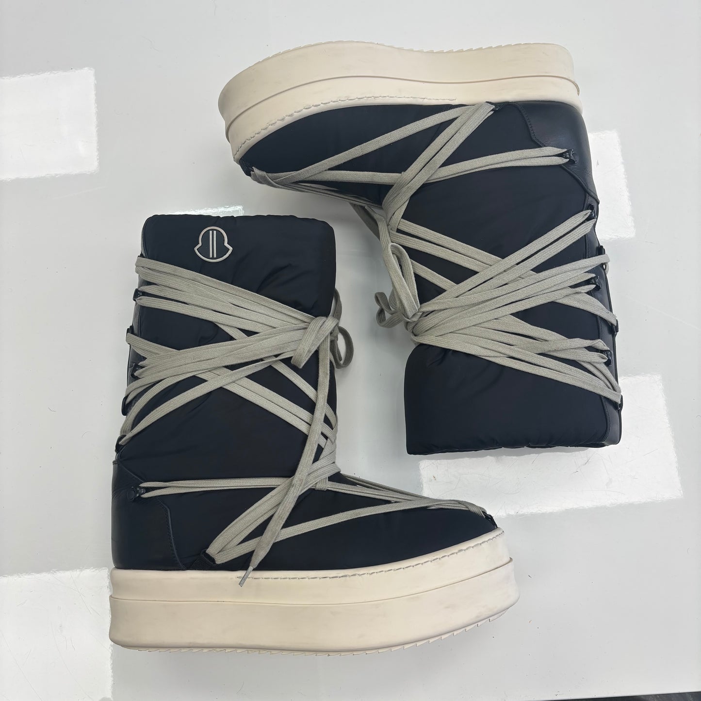 Moncler x Rick Owens Bigrocks
Boot 'Black' (USED NO BOX)