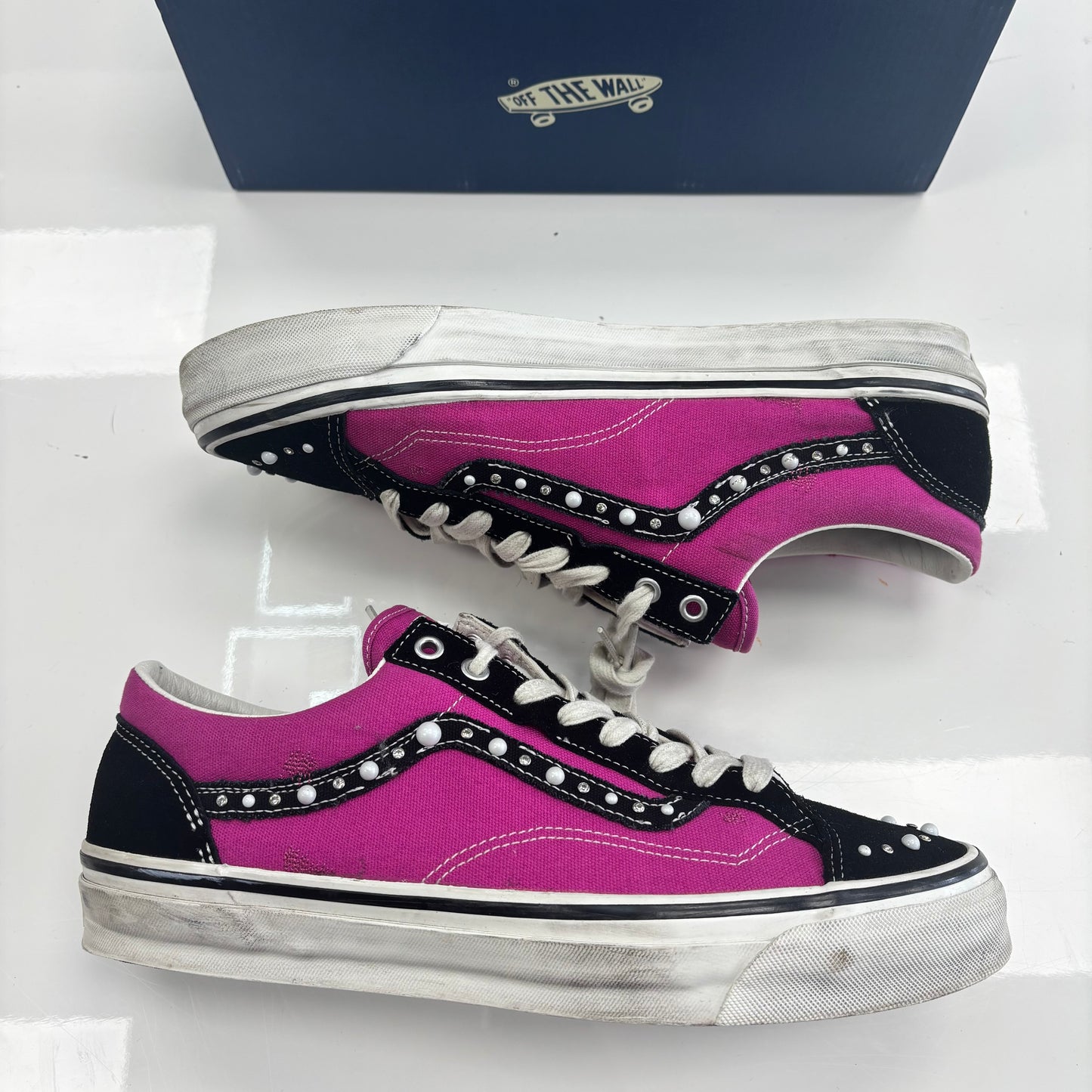 Pearlized Vans Old Skool 36 LX Fuchsia Red