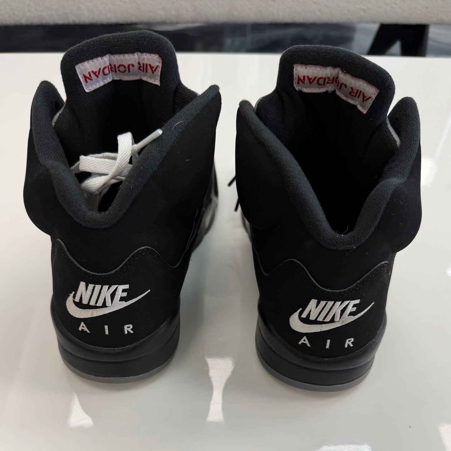 Air Jordan 5 Retro OG Black
Metallic (2016) (USED NO BOX)