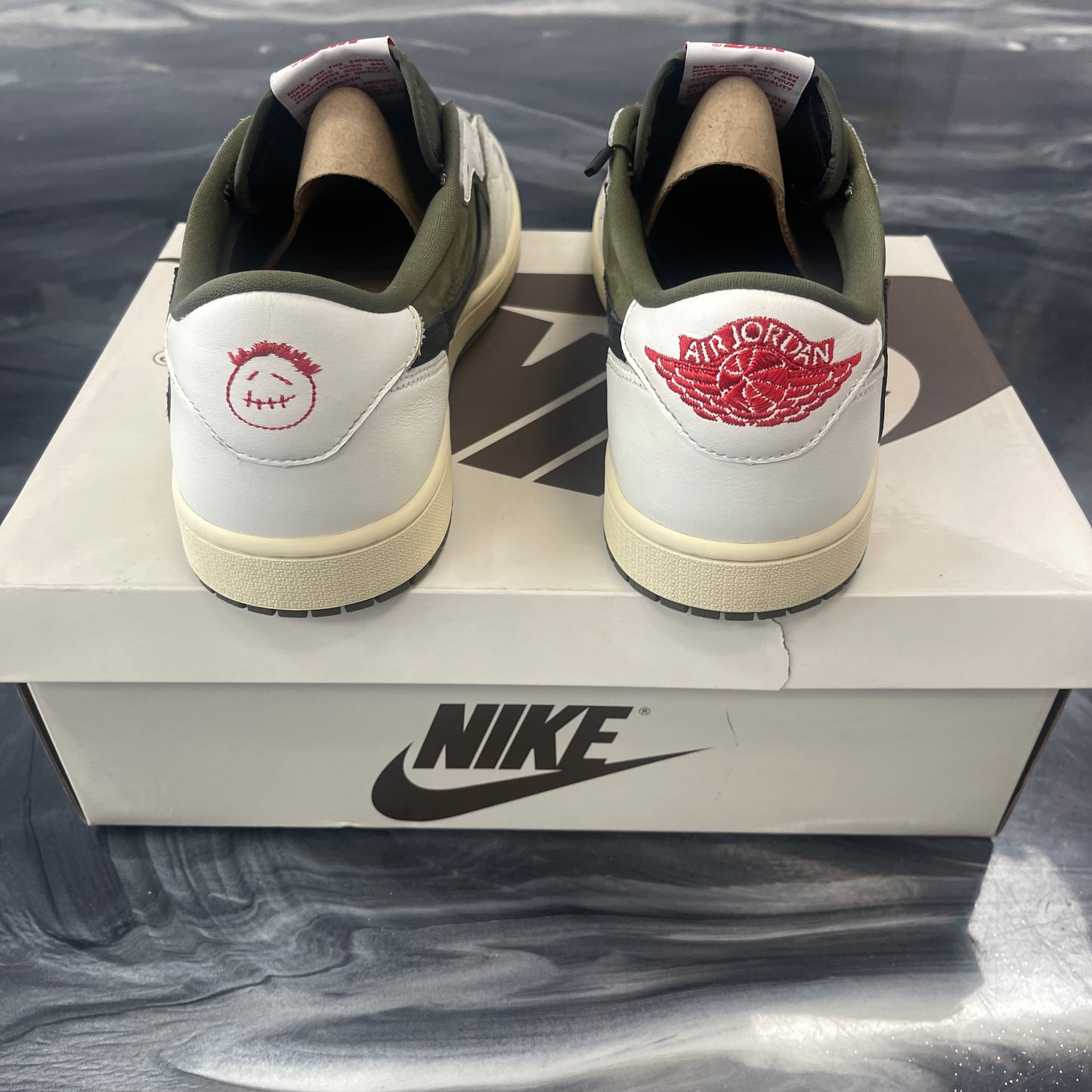 Jordan 1 Retro Low Travis Scott Medium Olive (USED)