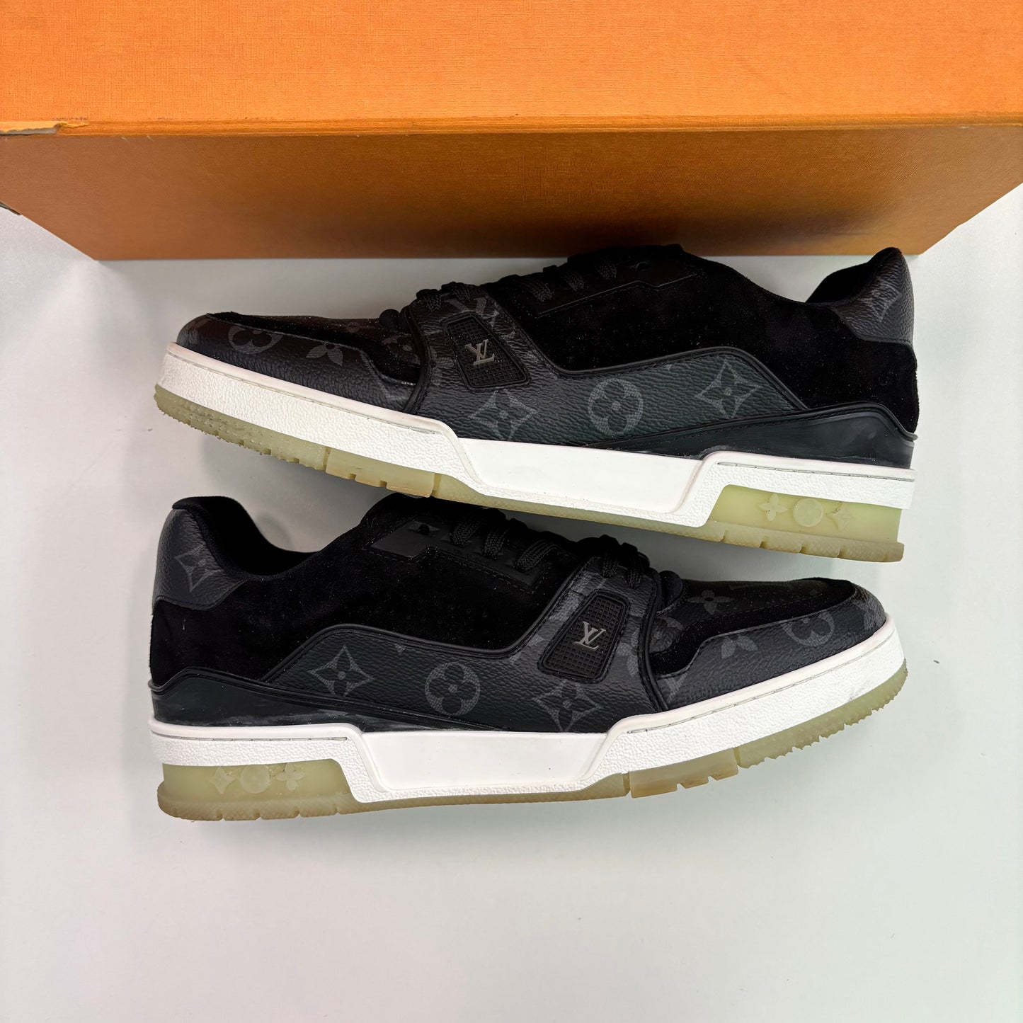 Louis Vuitton Trainer Black Monogram (Used)