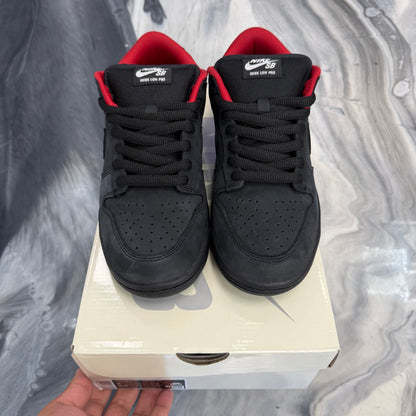 Supreme x Nike Dunk Low SB
Black 94’ (USED)