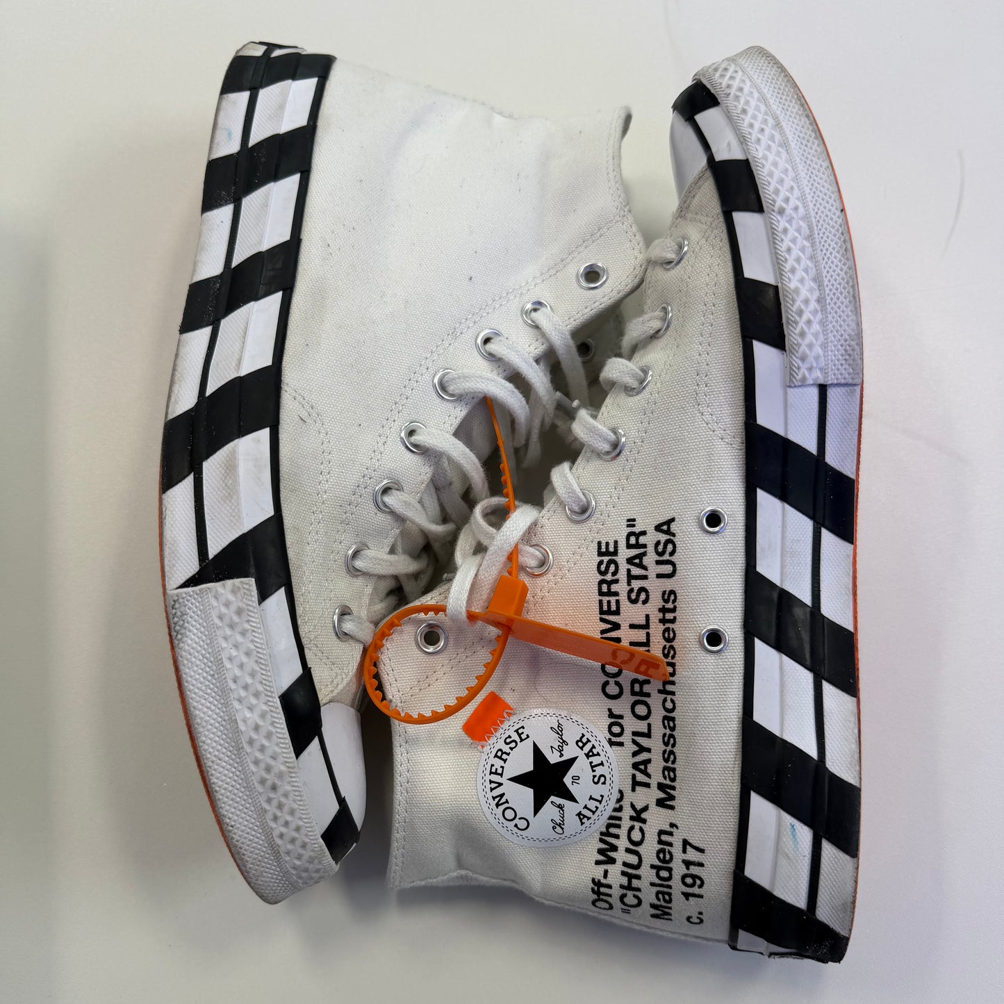 Off-White × Converse Chuck 70
'White' (USED)