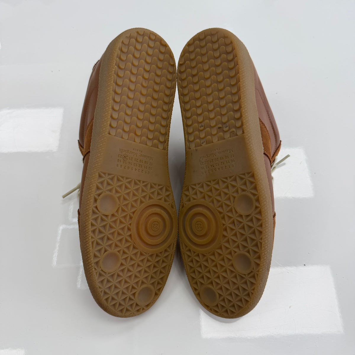 Maison Margiela Replica Camel Gat  (USED) (NO BOX)