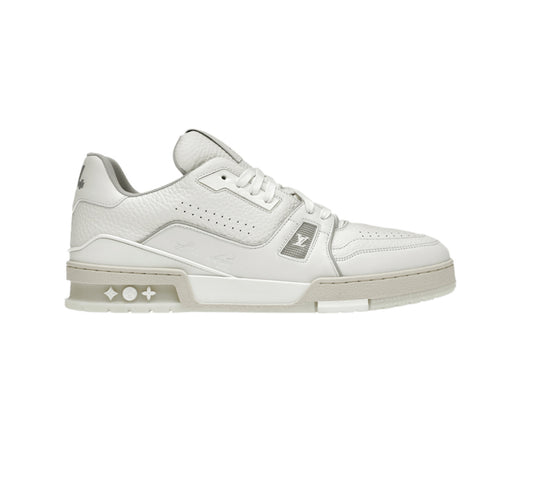 Louis Vuitton Trainer White Grey Signature (USED)