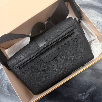 Louis Vuitton S-Cape Messenger Monogram Taurillon Leather Side Bag