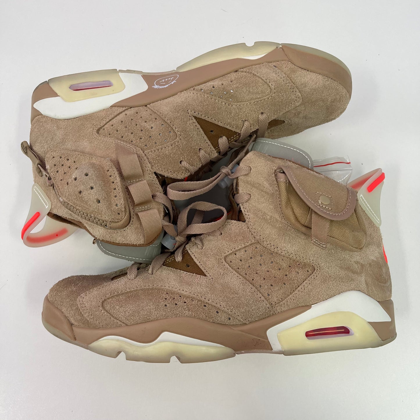 Travis Scott British Khaki jordan 6 (USED NO BOX)