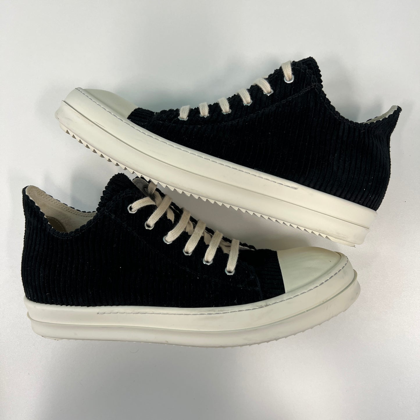 Rick Owen Ramone Low Black Corduroy (USED NO BOX)