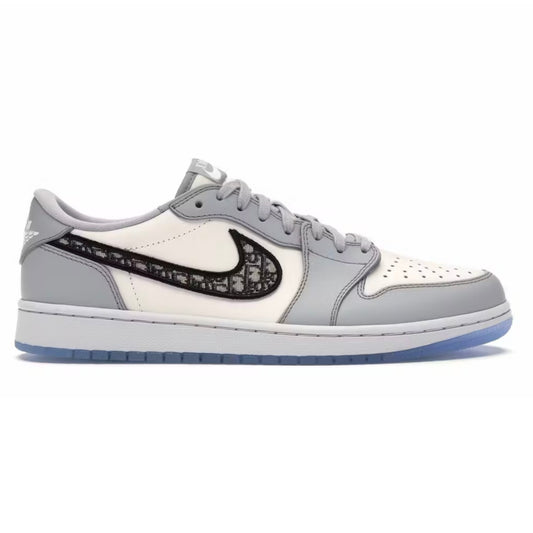 Jordan 1 Retro Low Dior (PARIS RUNWAY SAMPLE)